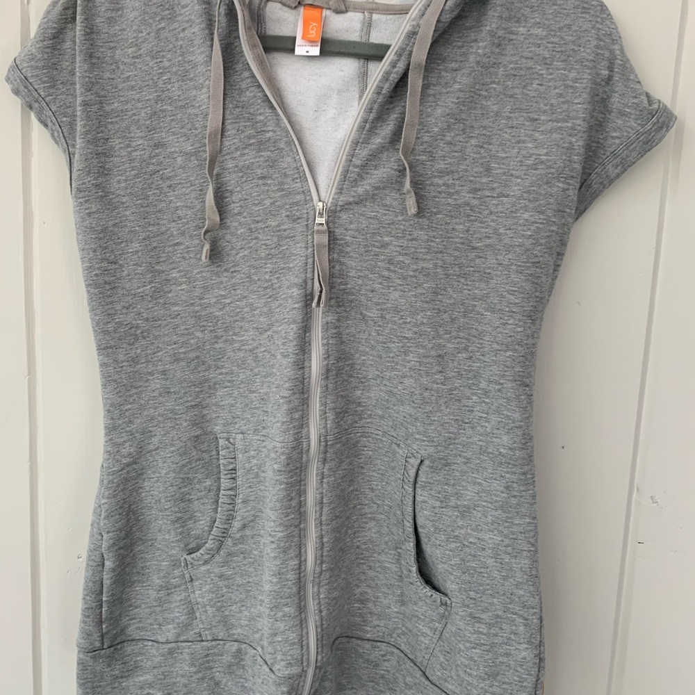 Lucy short sleeve hoodie